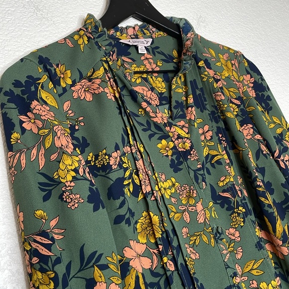 Nanette Lepore Pintuck Floral Button Up Size S - Picture 3 of 7